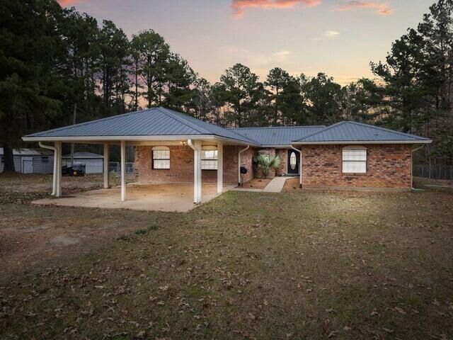 Property Photo:  318 Hickman Rd  LA 71446 