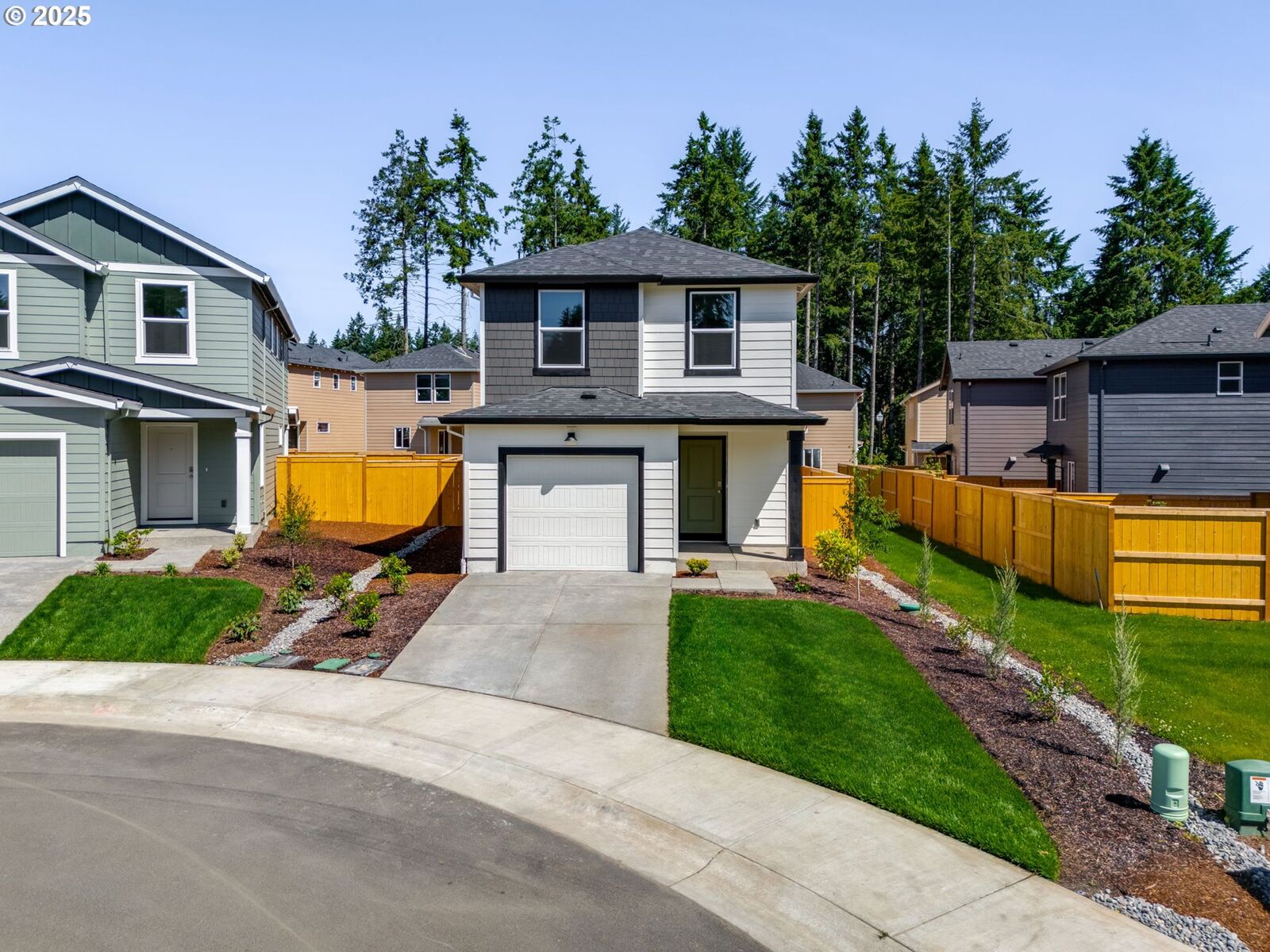 Property Photo: 5910 NE 120th Cir WA 98686