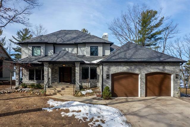 Property Photo: 5568 Lakeview Drive MI 49643