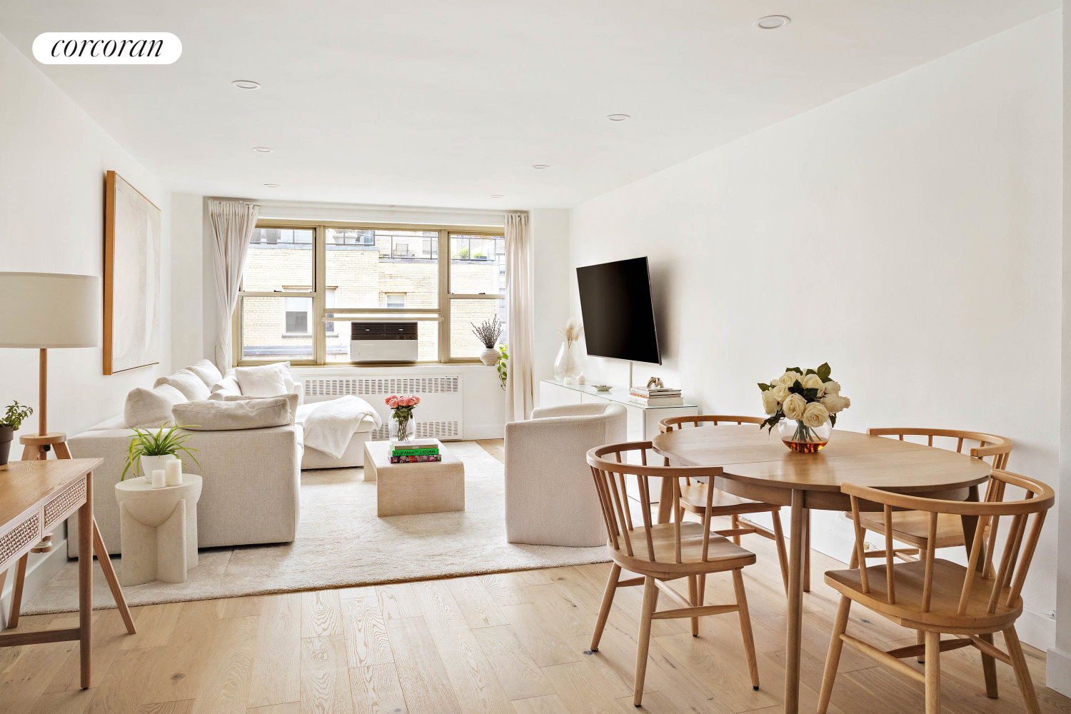 Property Photo: 415 E 52nd Street 11fc NY 10022