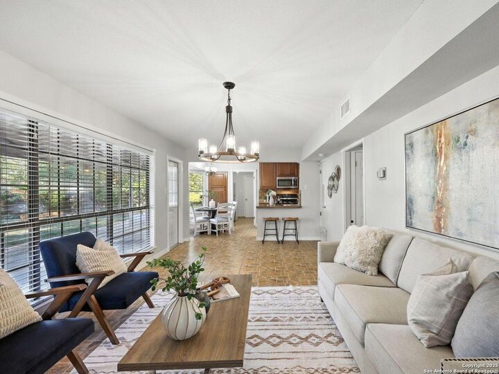 Property Photo: 5318 King George TX 78229