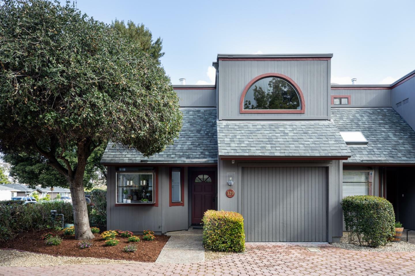 120 Amherst Avenue  Menlo Park CA 94025 photo