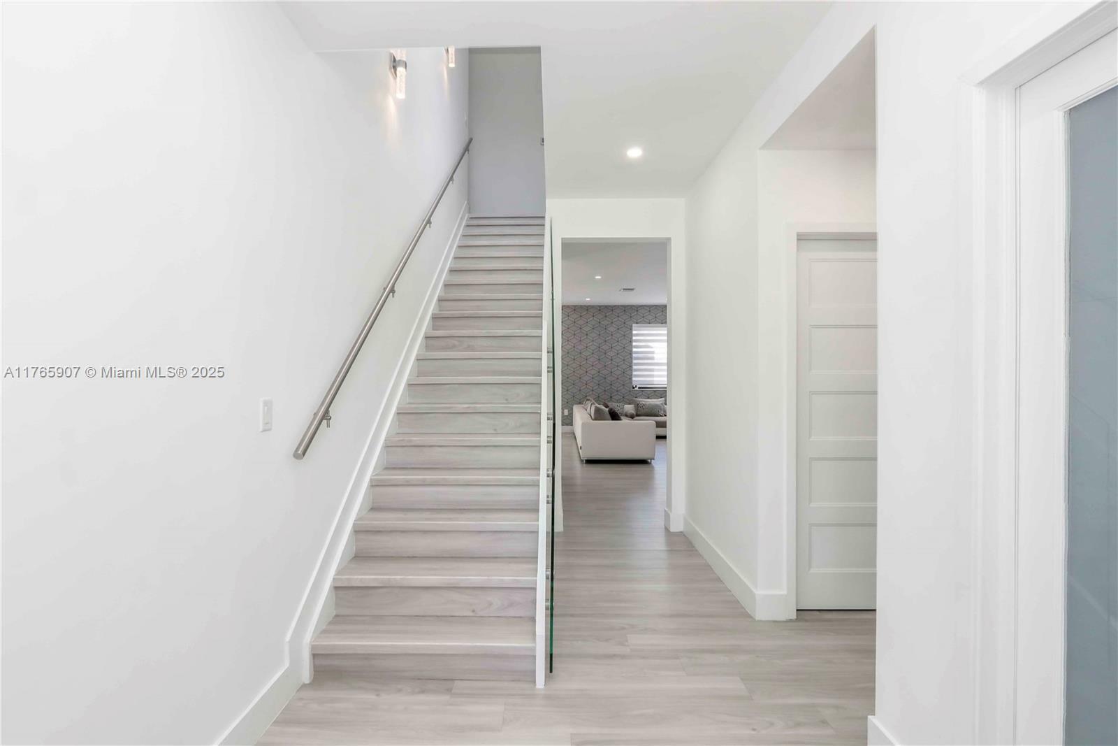 Property Photo: 15480 SW 119th Ter FL 33196