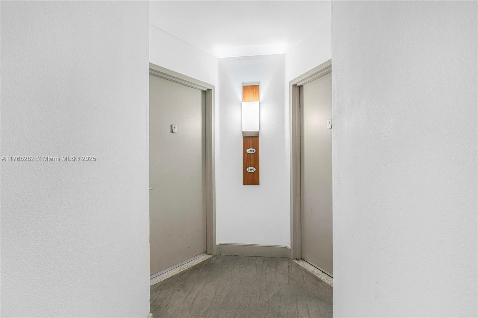 Property Photo:  1750 N Bayshore Dr 5201  FL 33132 