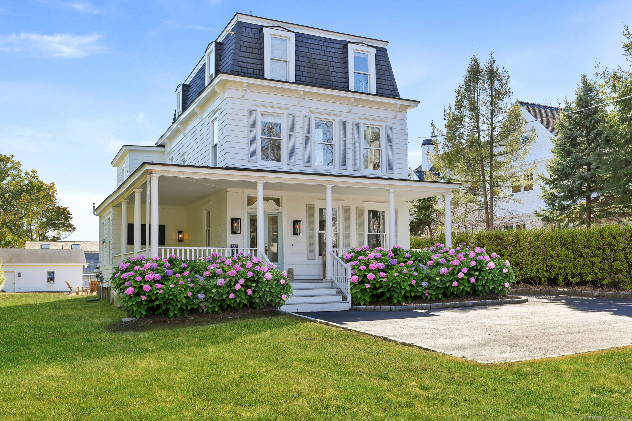 294 Riverside Avenue  Greenwich CT 06878 photo