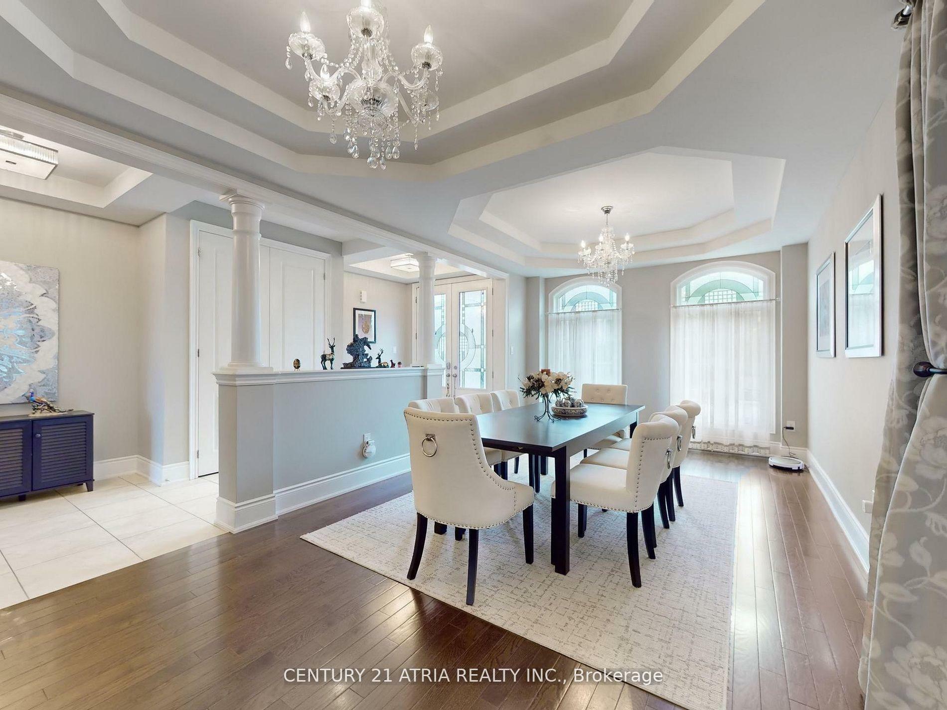Property Photo: 32 Vines Place ON L4G 0R7