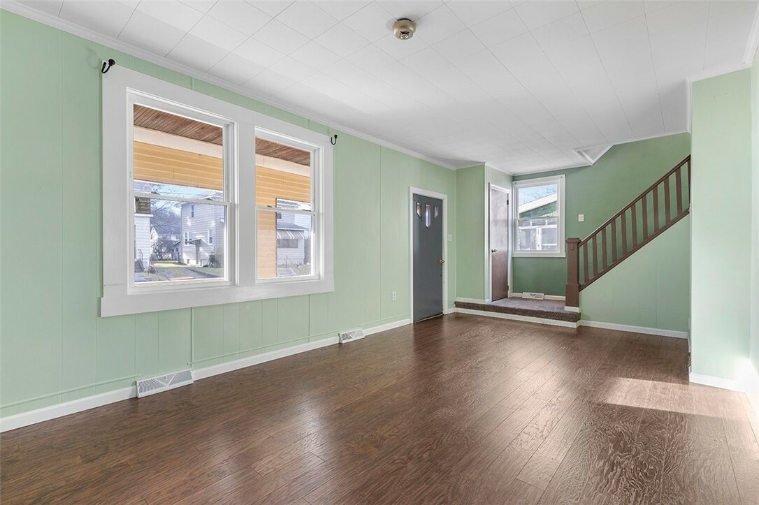 Property Photo: 1310 McMinn St PA 15001