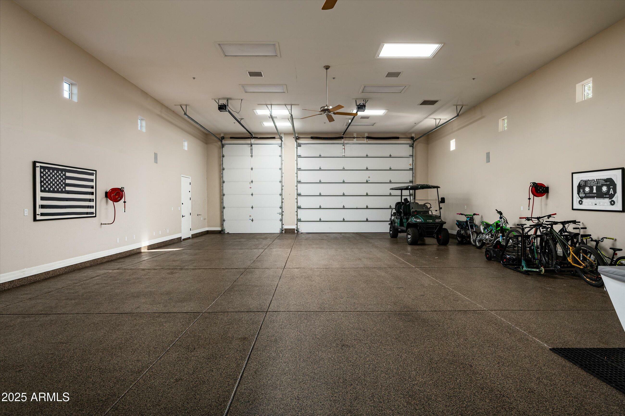 Property Photo: 8602 E Gary Road AZ 85260