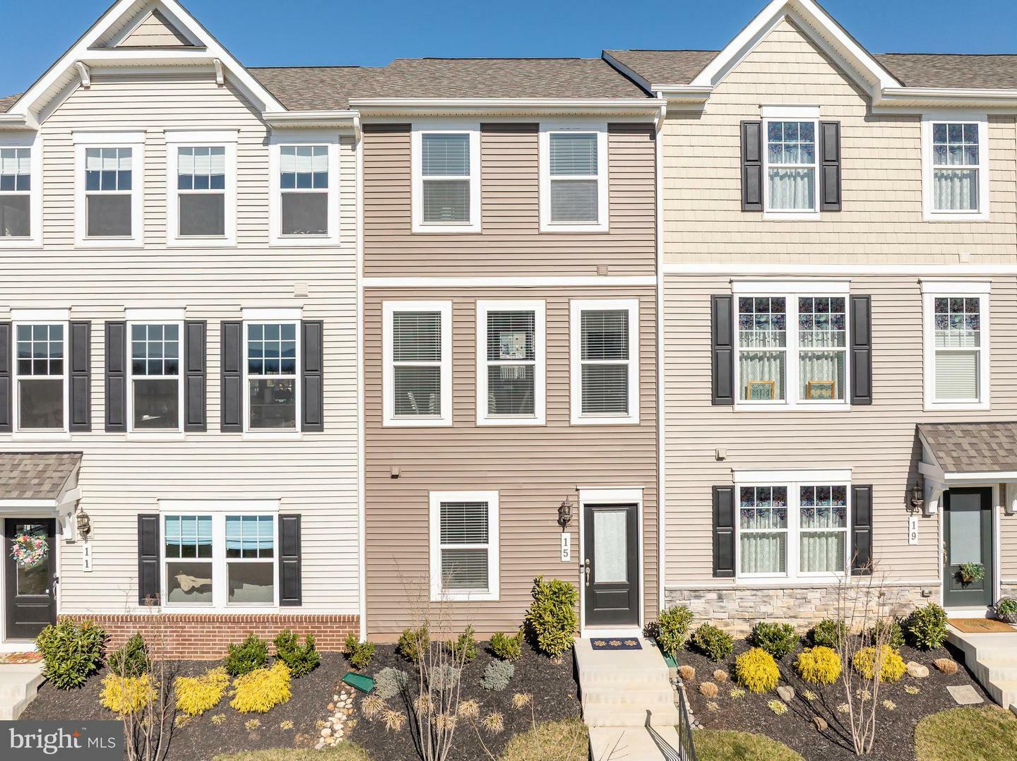 Property Photo: 15 Capitol Mews WV 25438