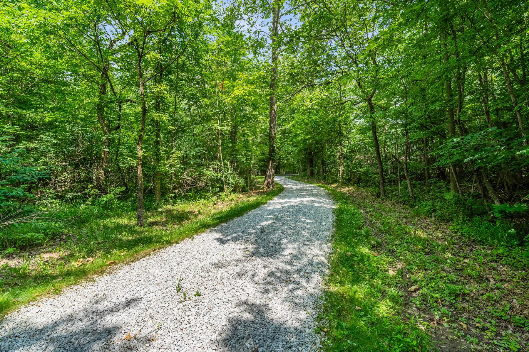 Property Photo: 8136 Kennedy Road OH 43004