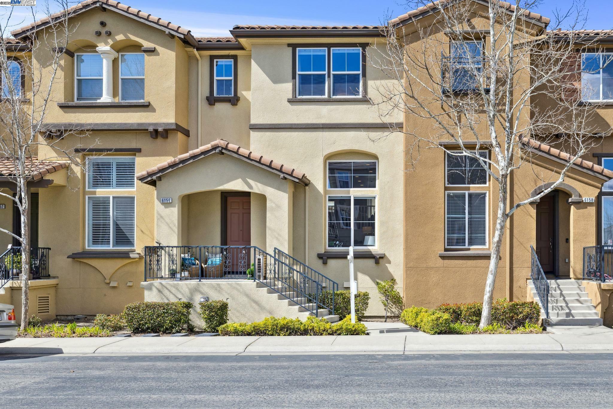 Property Photo: 6156 Yardley Ln CA 94582