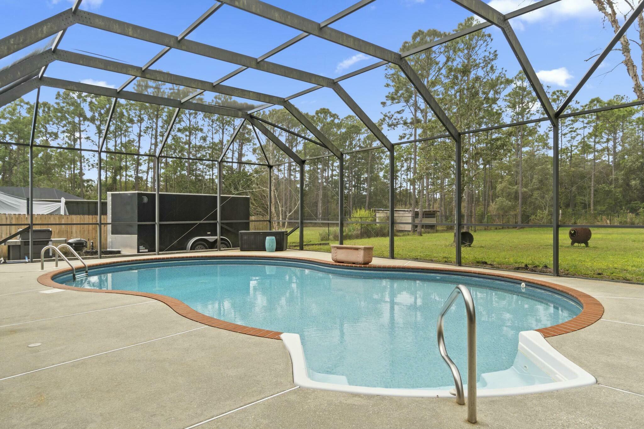 Property Photo: 1343 Dubose Road FL 32563