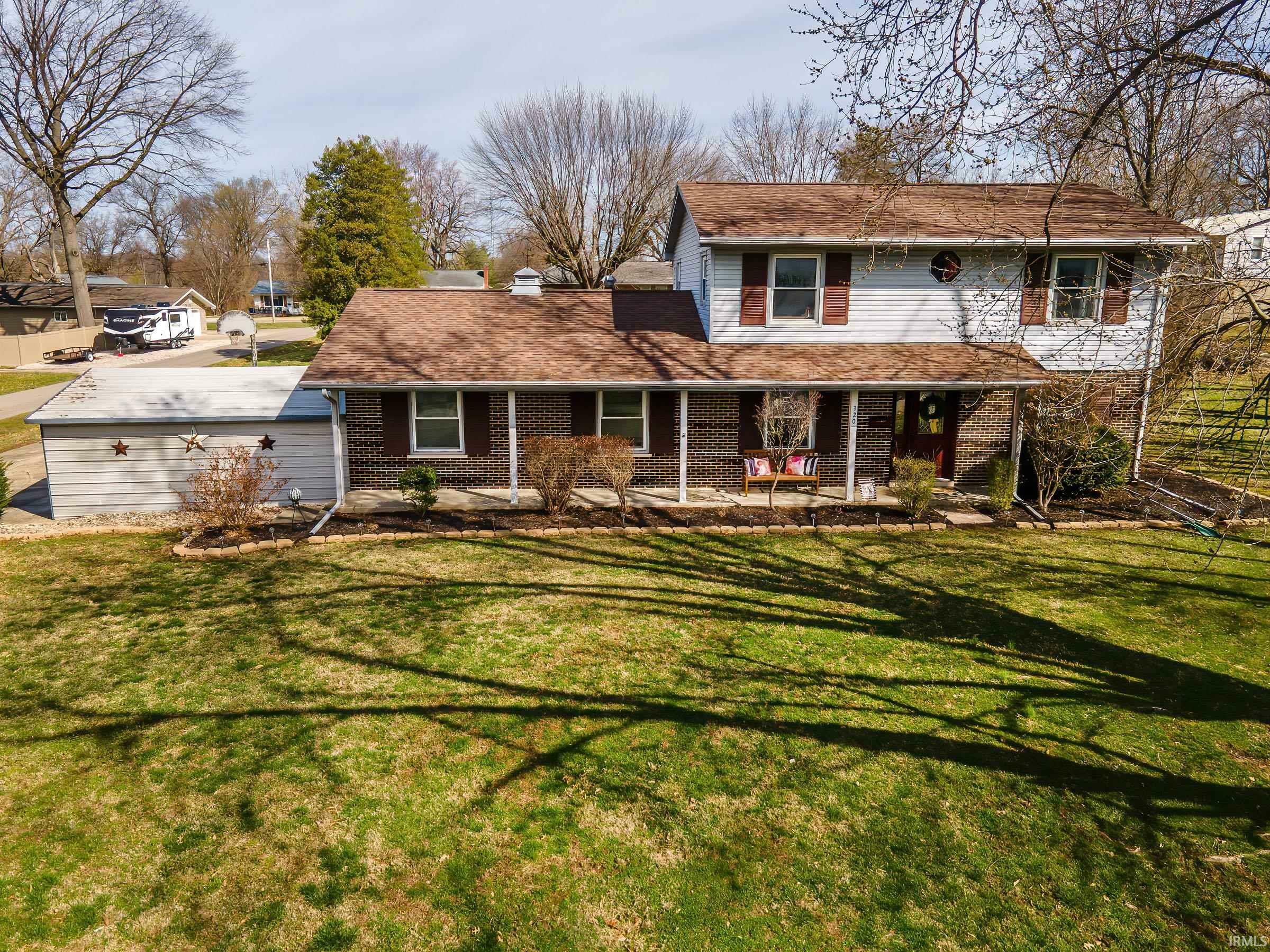 320 W Oak Street  Princeton IN 47670 photo