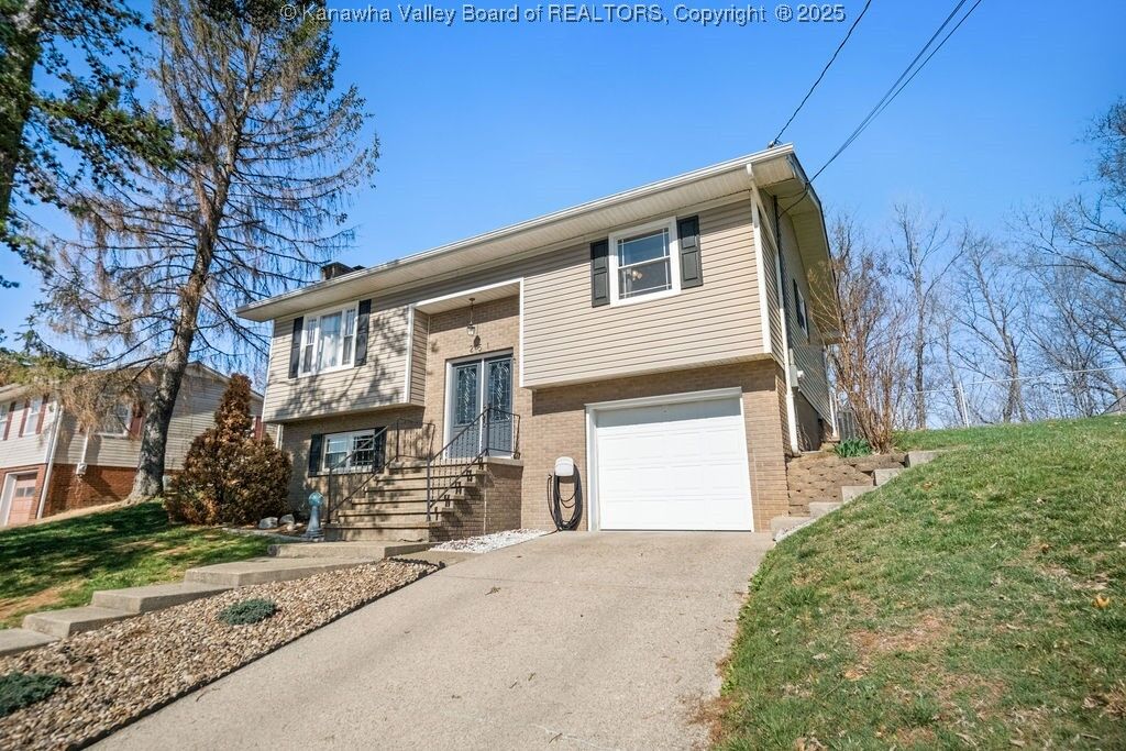 Property Photo:  251 Evergreen Circle  WV 25159 