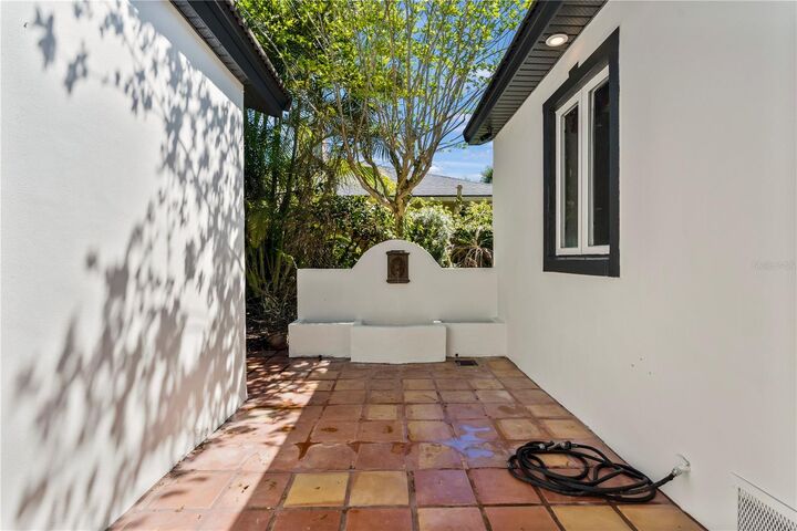 Property Photo:  1701 Palmer Avenue  FL 32789 