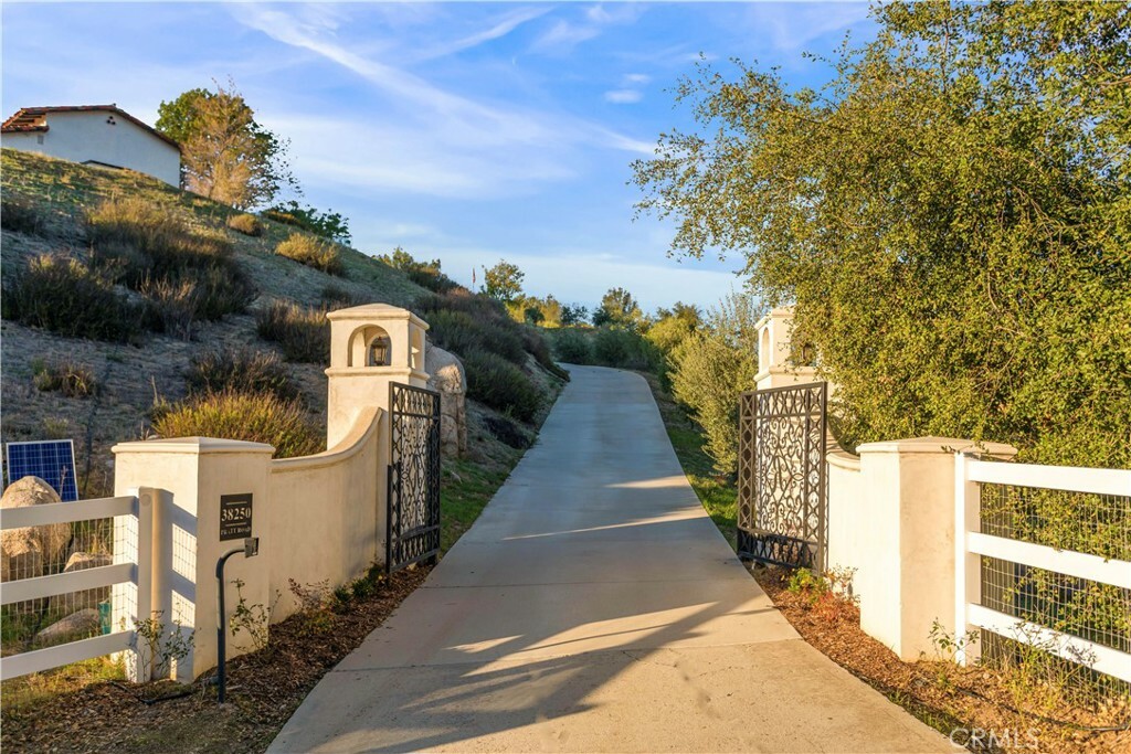 Property Photo: 38250 Pratt Road CA 92592