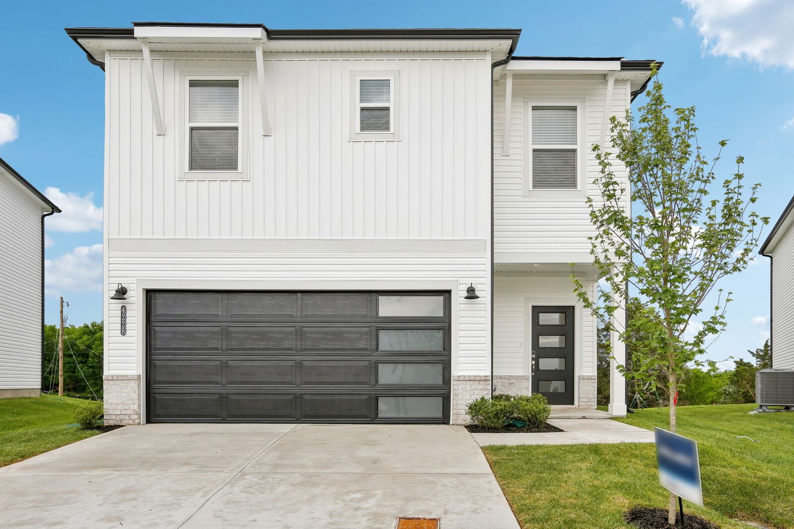 Property Photo:  4228 Skyridge Dr  TN 37207 
