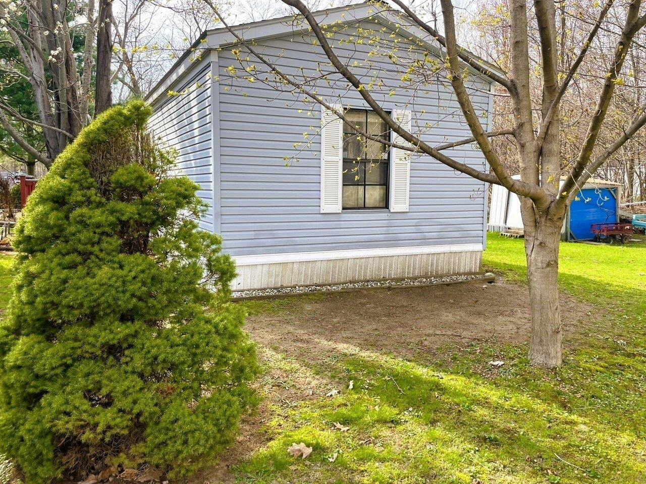 Property Photo: 235 Waverly Circle VT 05446