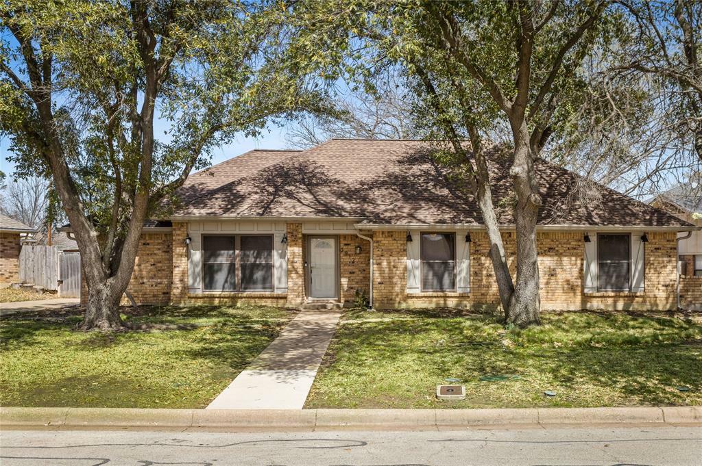 3912 Felisa Place  Fort Worth TX 76133 photo