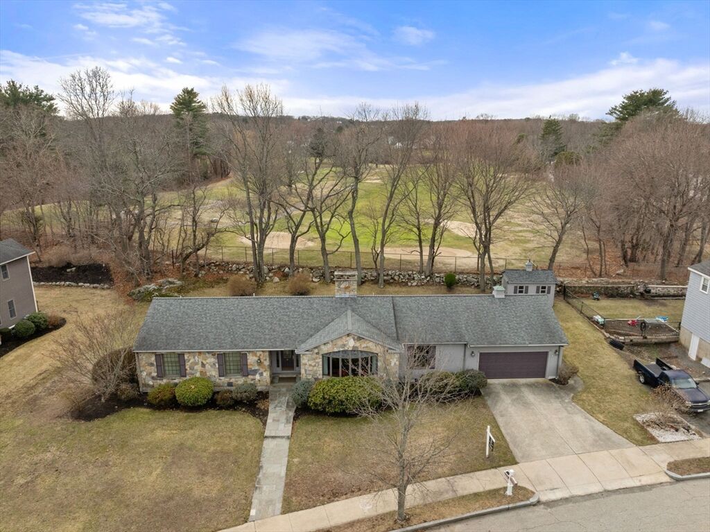 Property Photo:  4 Cedarwood Lane  MA 02176 