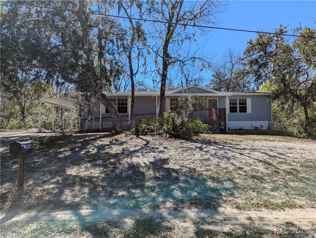 Property Photo: 11166 S Sailfish Way FL 34436