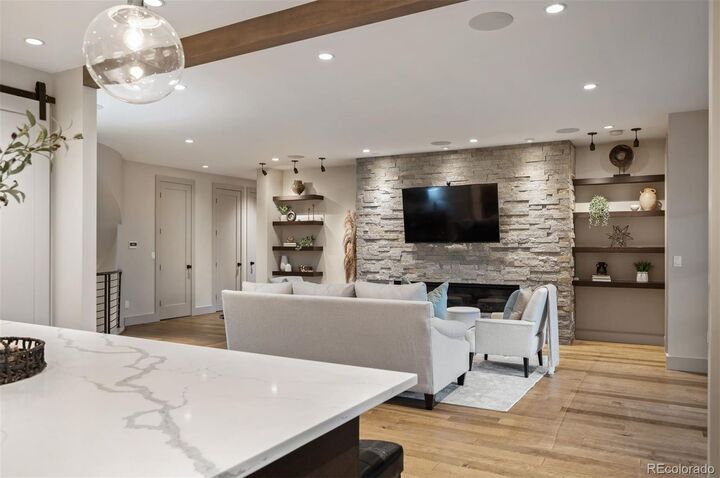 Property Photo: 424 Grape Street CO 80220