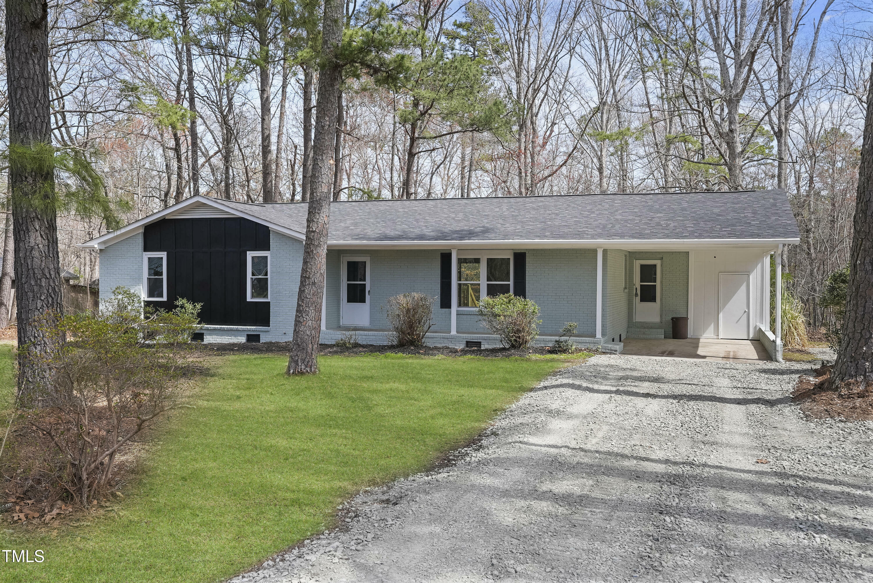 Property Photo:  2312 Valley Road  NC 27330 
