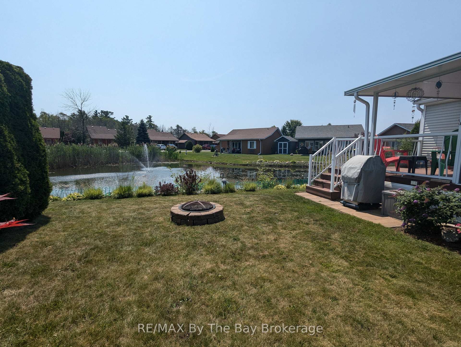 Property Photo: 6 Huron Circle ON L9Z 1X7