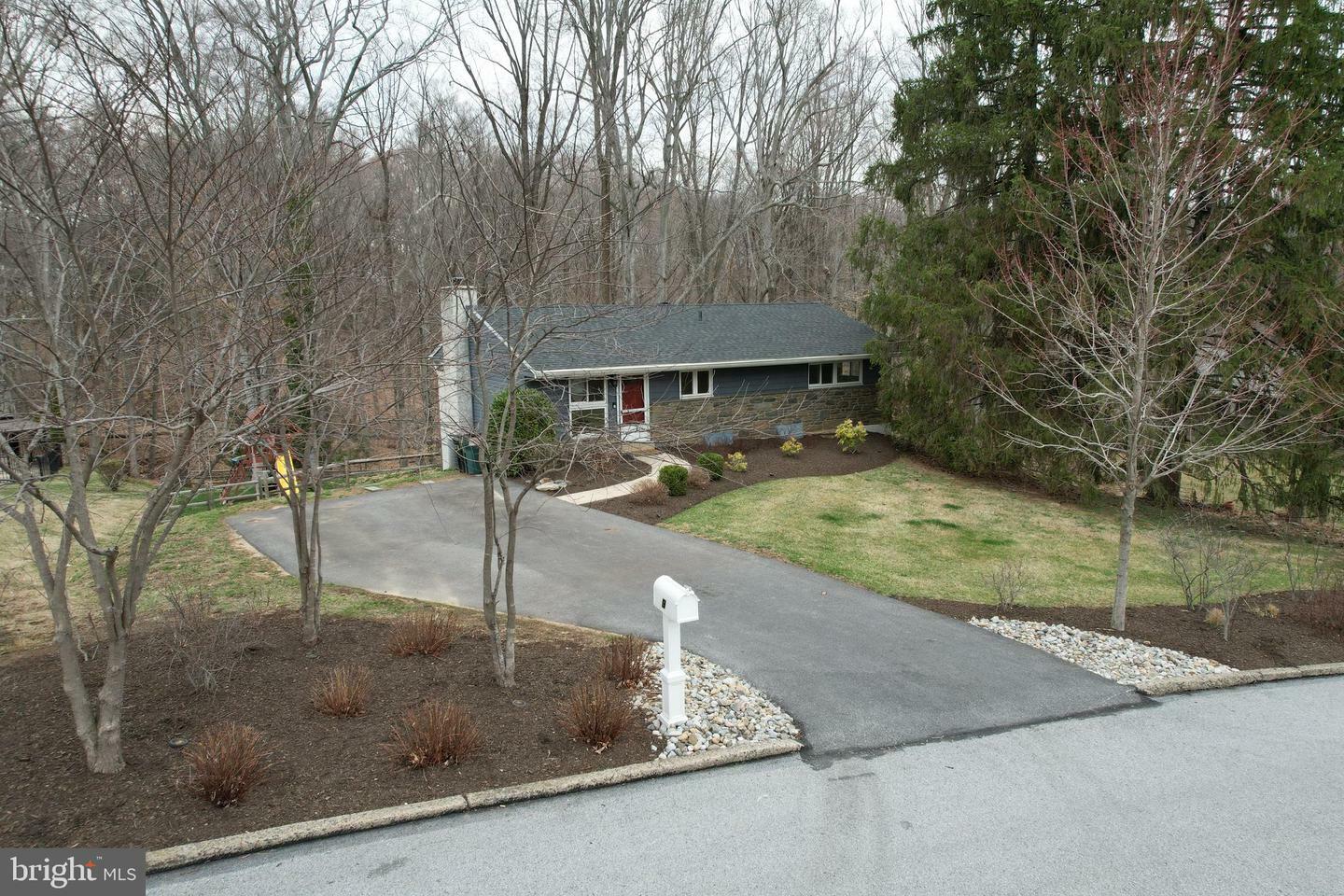 9 Riddlewood Drive  Media PA 19063 photo