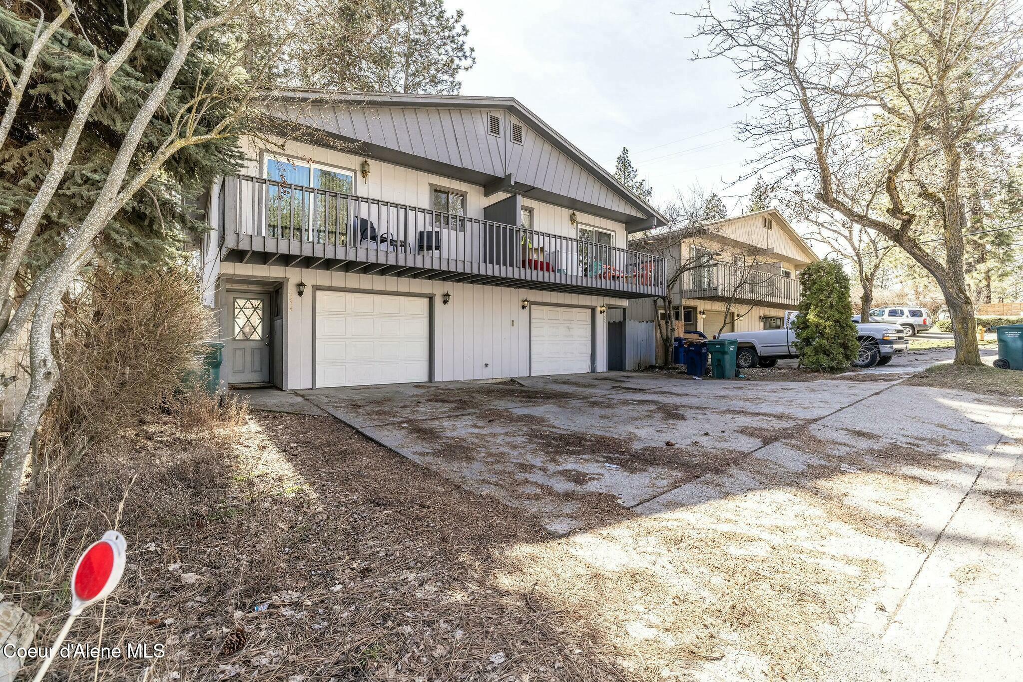Property Photo: 2374/2376 W Fairway Dr ID 83815