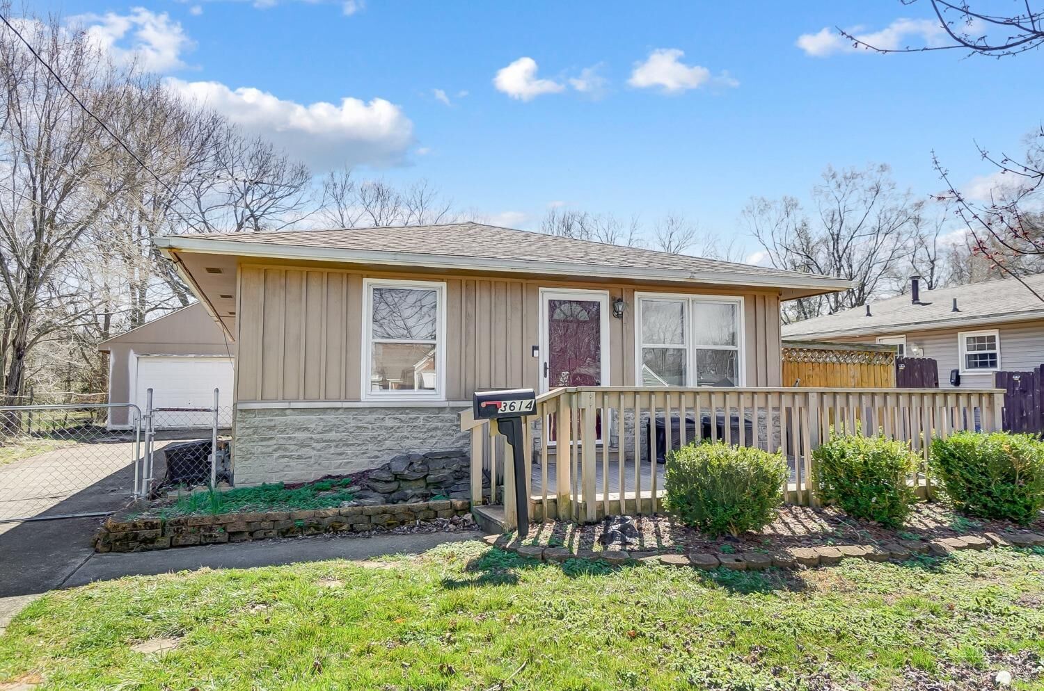 Property Photo:  3614 Jewell Street  OH 45042 