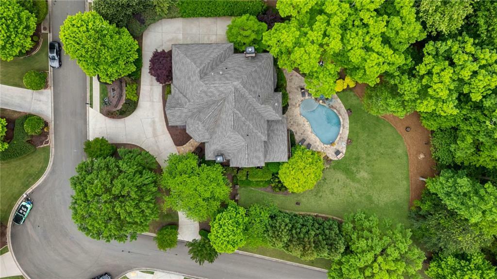 Property Photo: 2260 Wood Falls Drive GA 30041