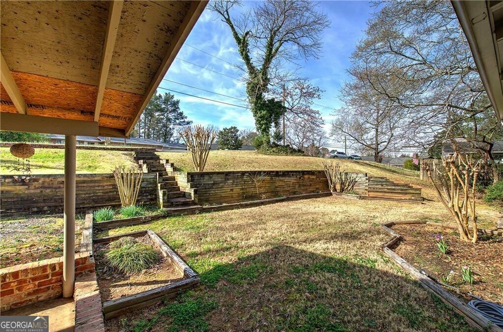 Property Photo: 4 Mitchell Circle SE GA 30161