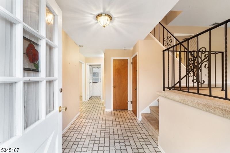 Property Photo: 3 Parker Ct NJ 07932