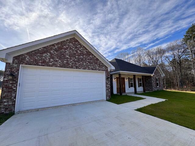 Property Photo: 223 Marilynns Cir MS 39752