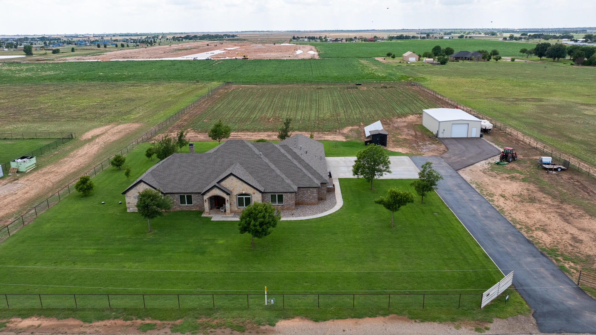 Property Photo: 11820 Homestead Avenue TX 79424