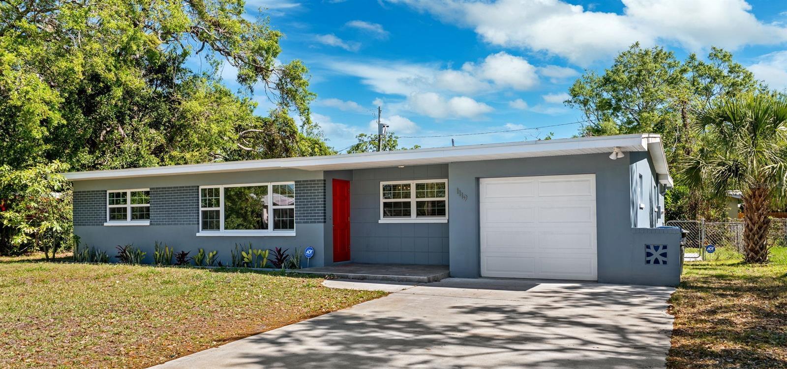 Property Photo: 1119 77th Street N FL 33710