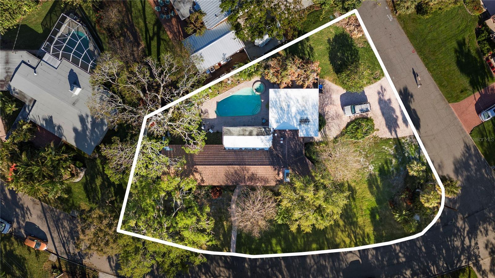 6305 Bahama Shores Drive S  St Petersburg FL 33705 photo