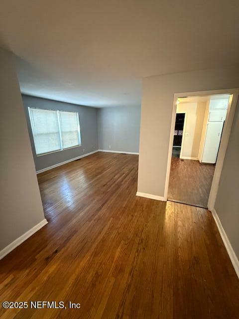 Property Photo: 5509 Playa Way FL 32211