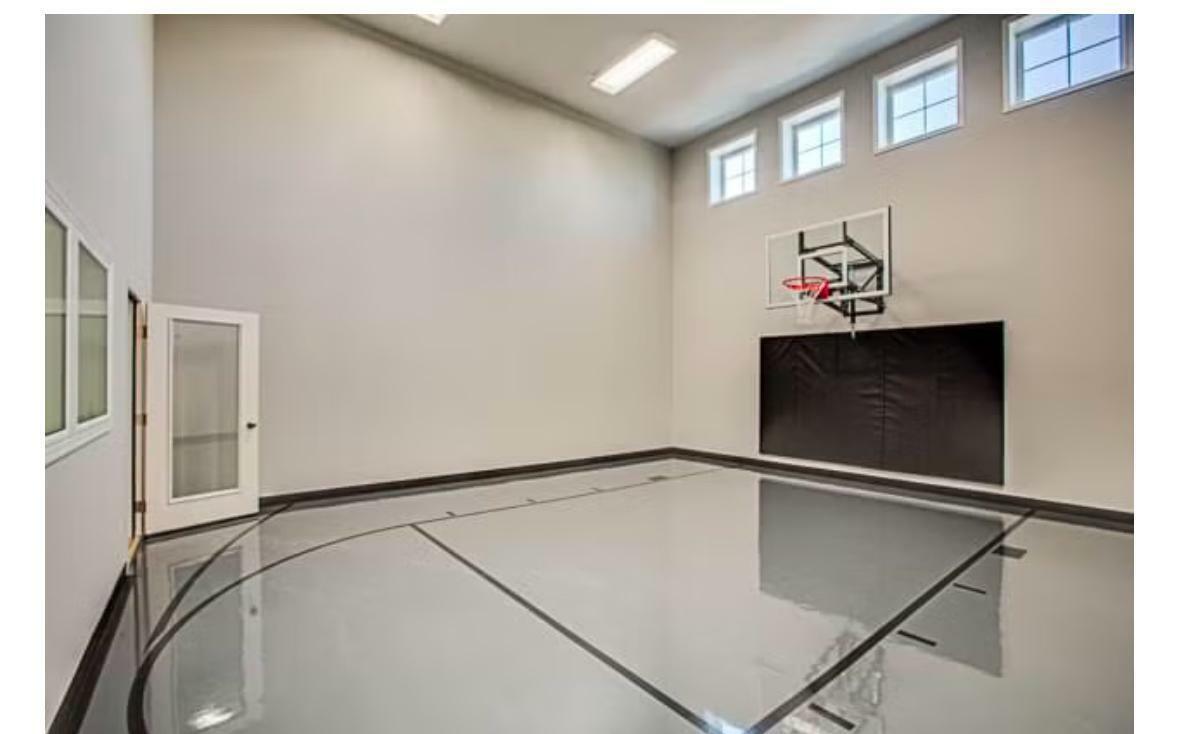 Property Photo: 5685 N Kelvin Avenue N MN 55042