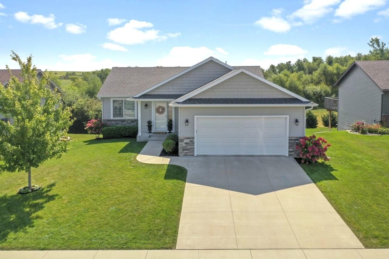 Property Photo:  5614 King Arthur Road NW  MN 55901 