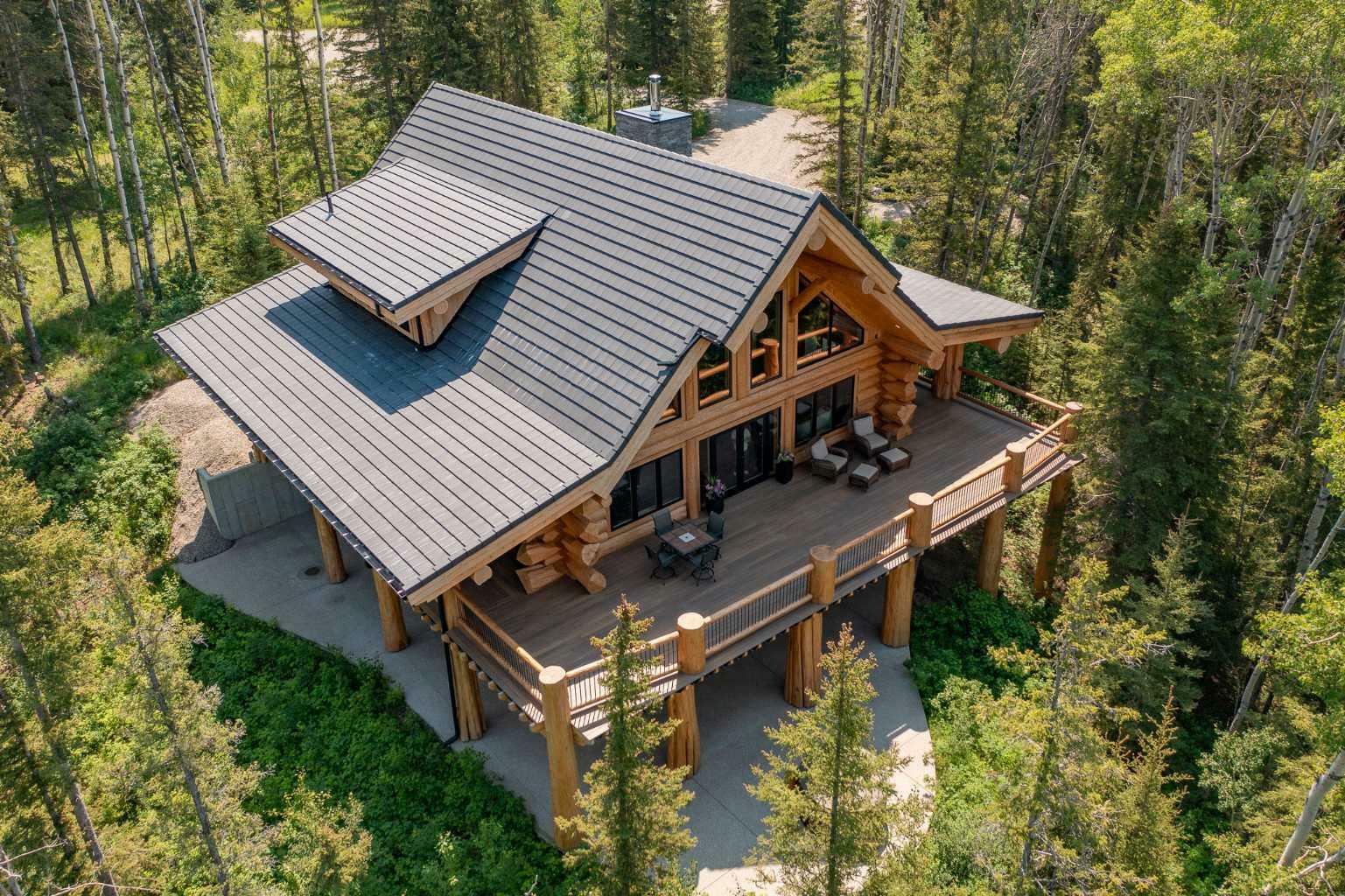 Property Photo: 34226 Range Road 43 AB T0M 1X0