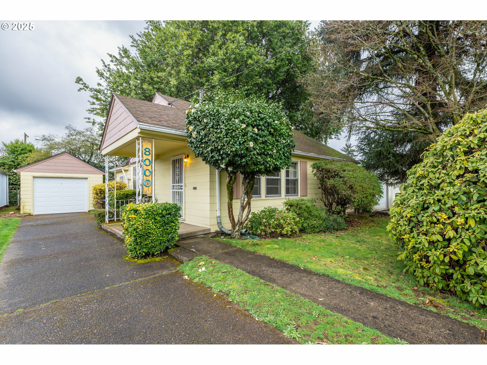 8000 N Willamette Blvd  Portland OR 97203 photo