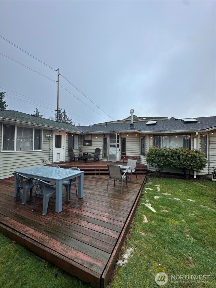 Property Photo:  3762 S 175th Street  WA 98188 