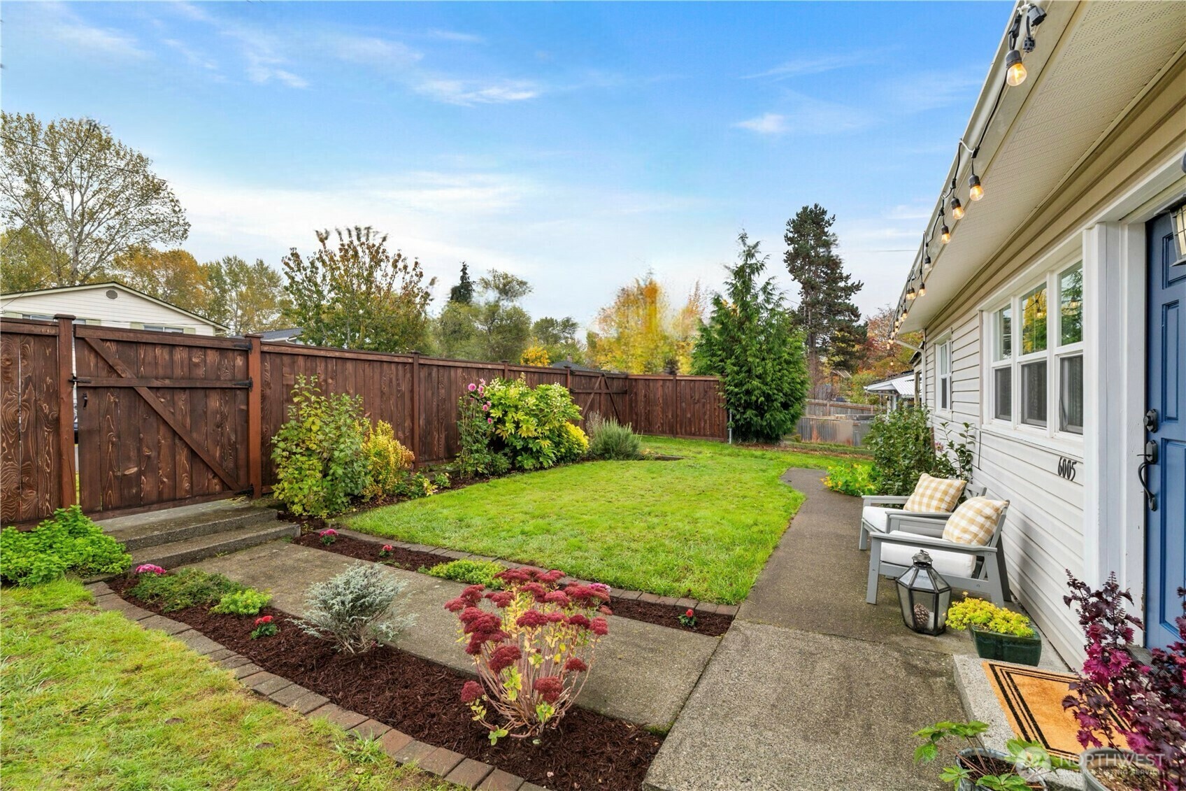 Property Photo: 6005 21st Avenue SW WA 98106