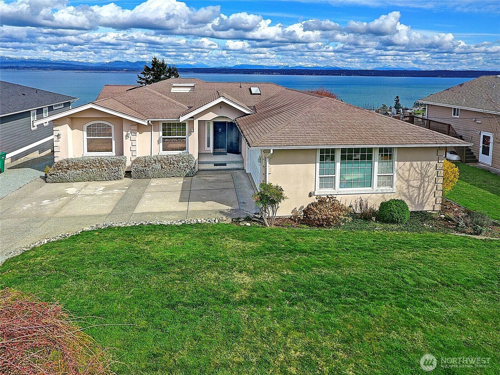 1433  Crestview Drive  Camano Island WA 98282 photo