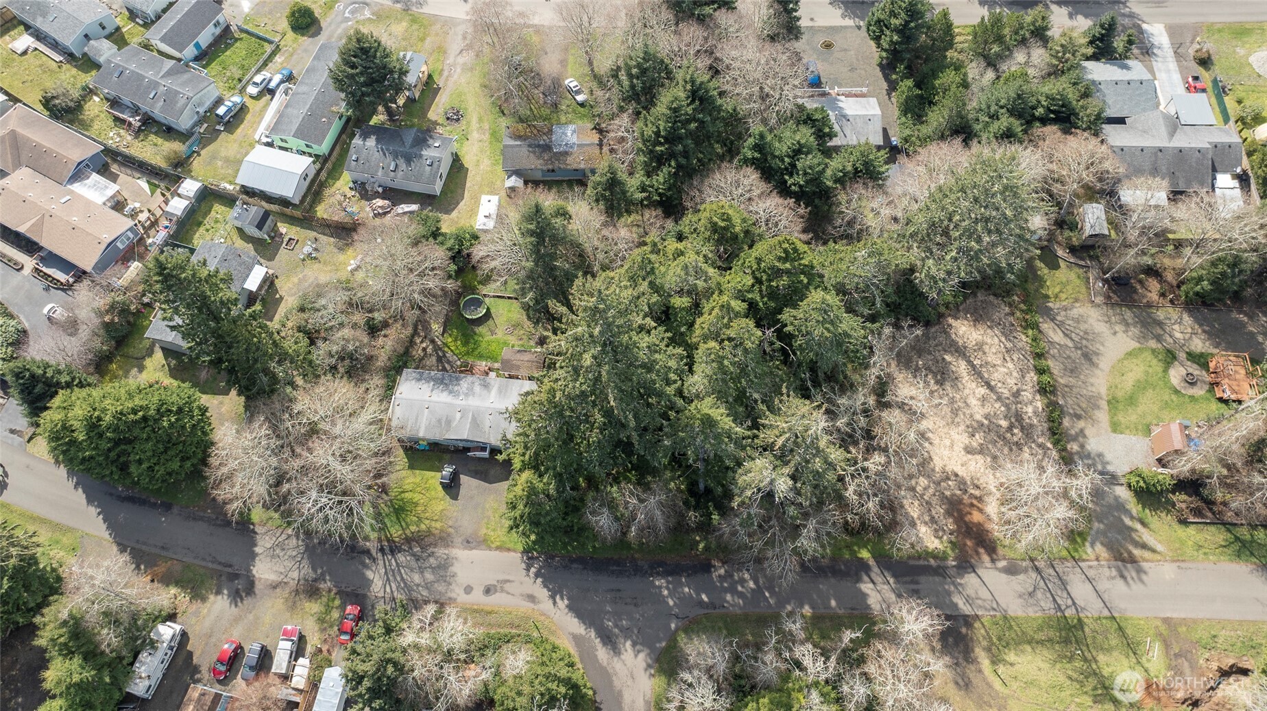 699 & 701  Chenois Avenue NE  Ocean Shores WA 98569 photo