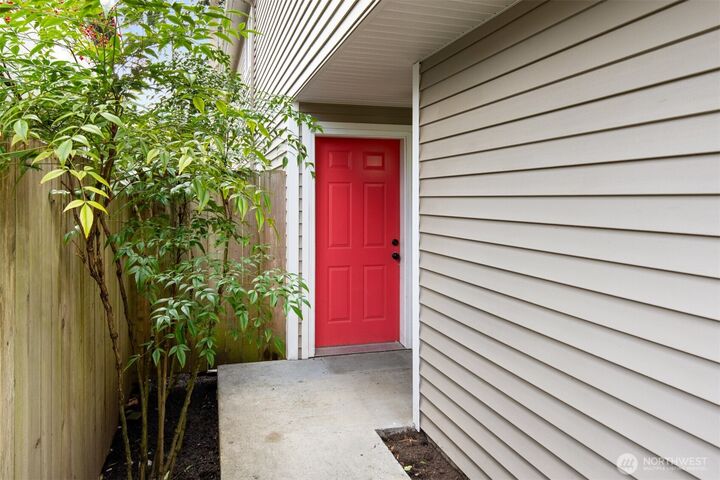 Property Photo:  14332  Wayne Place N  WA 98133 