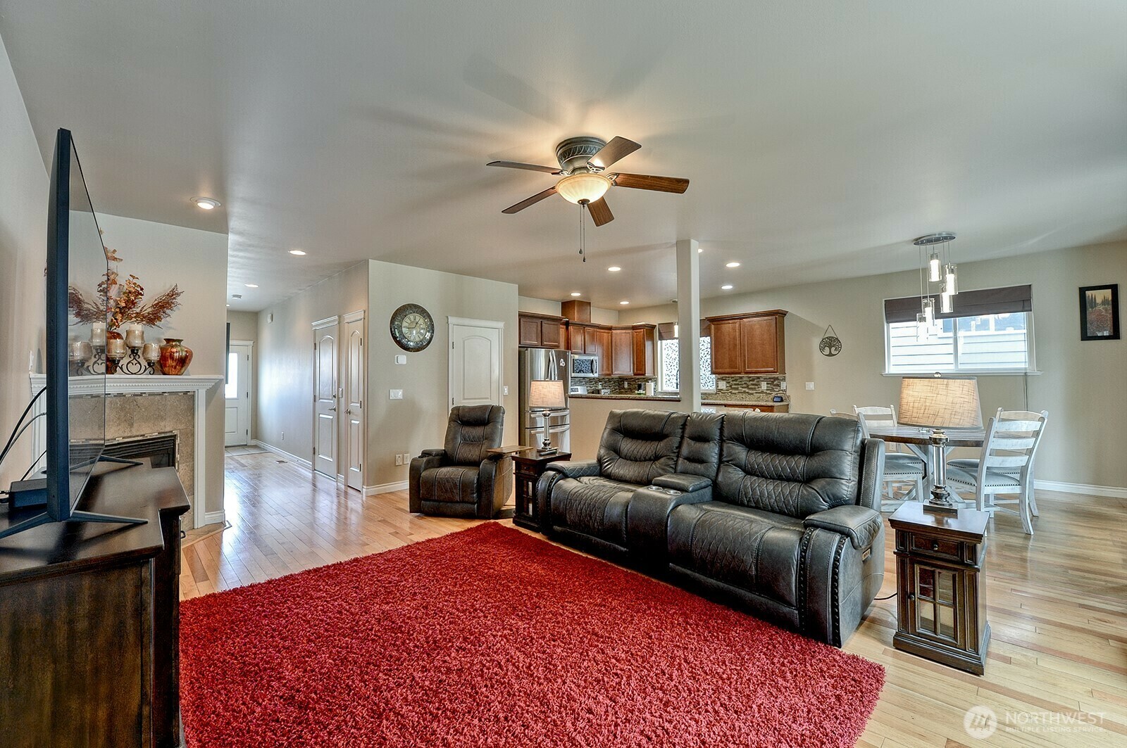 Property Photo: 4220 Stonecrest Court WA 98226