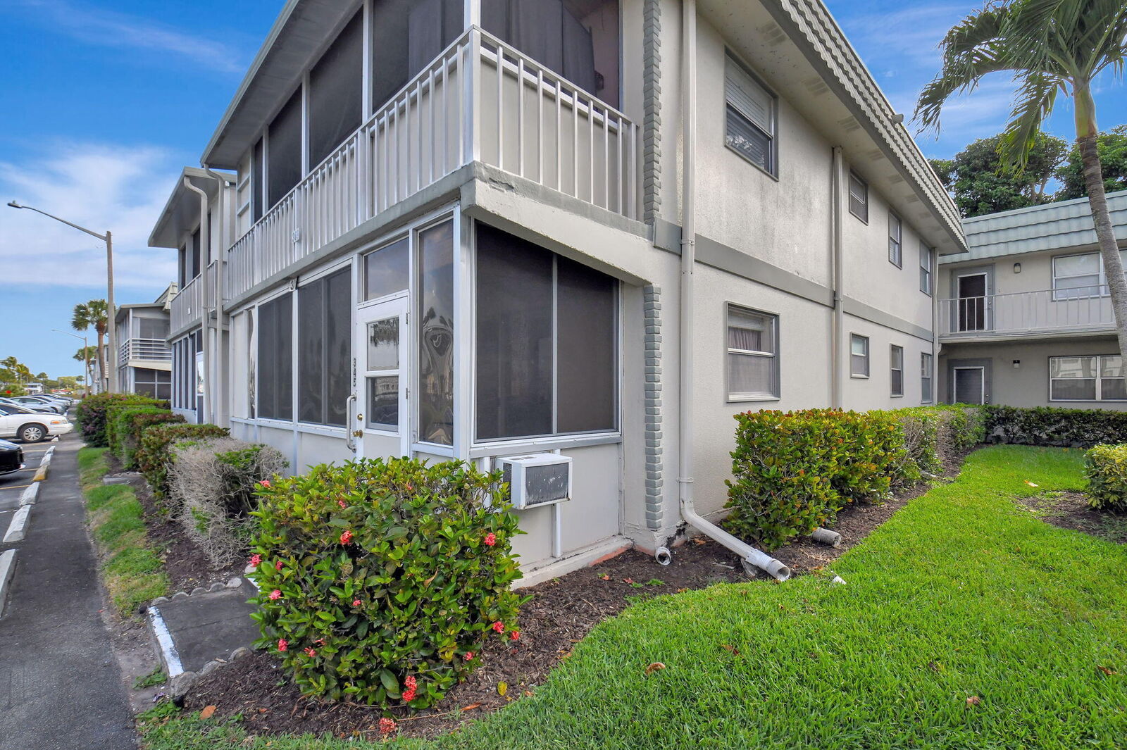 Property Photo: 345 Monaco H FL 33446